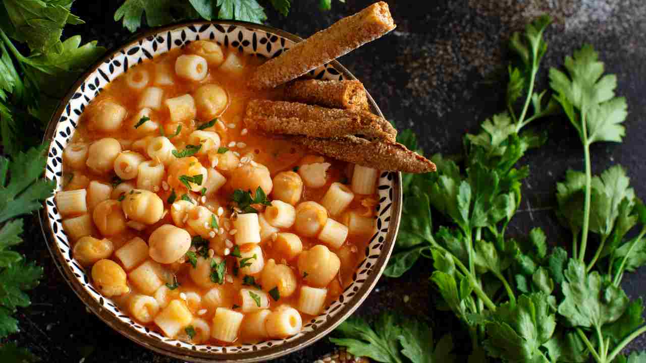 pasta e ceci romana