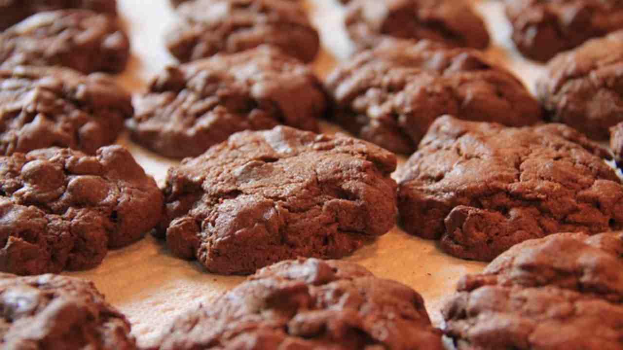 biscotti cioccolato cuore cremoso