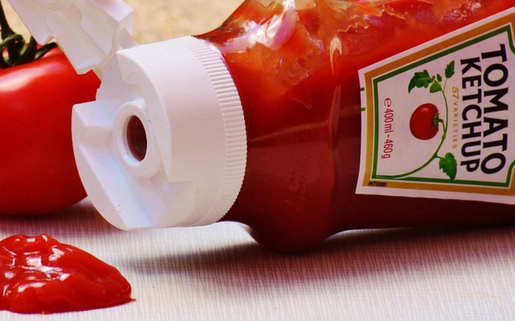 Ketchup pulire