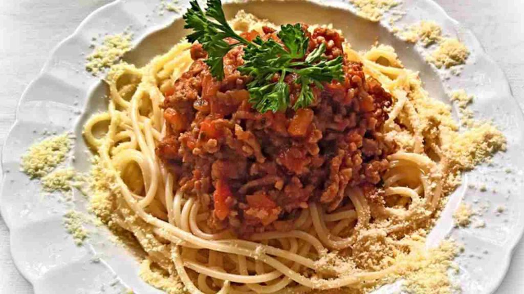 maccheroni carne