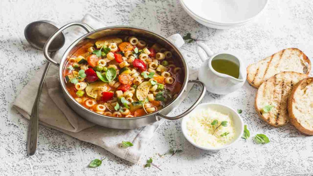 come si prepara il minestrone