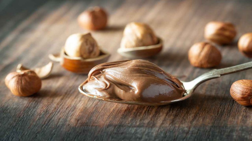 crema alle nocciole 2 ingredienti