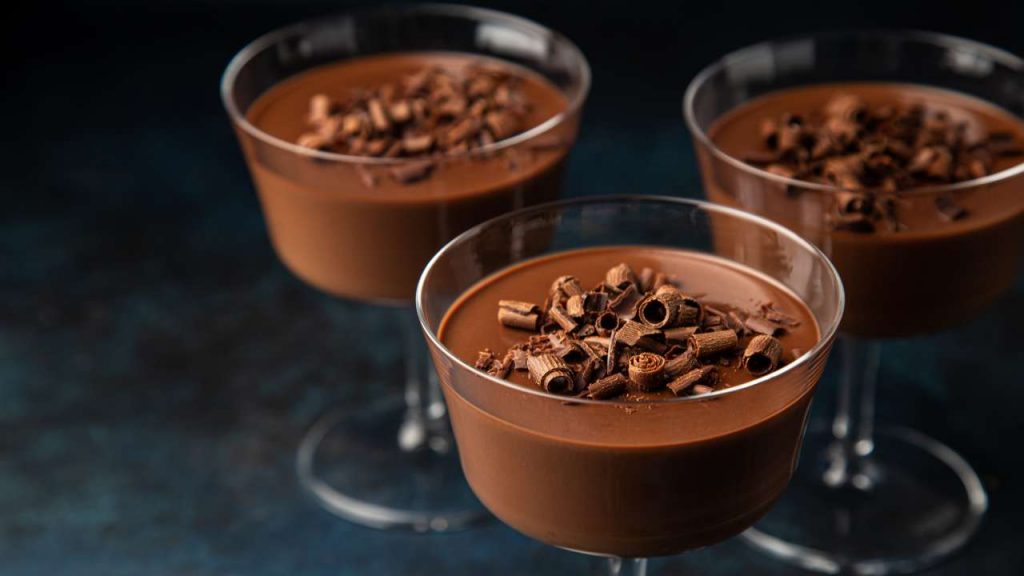 mousse al cioccolato estiva